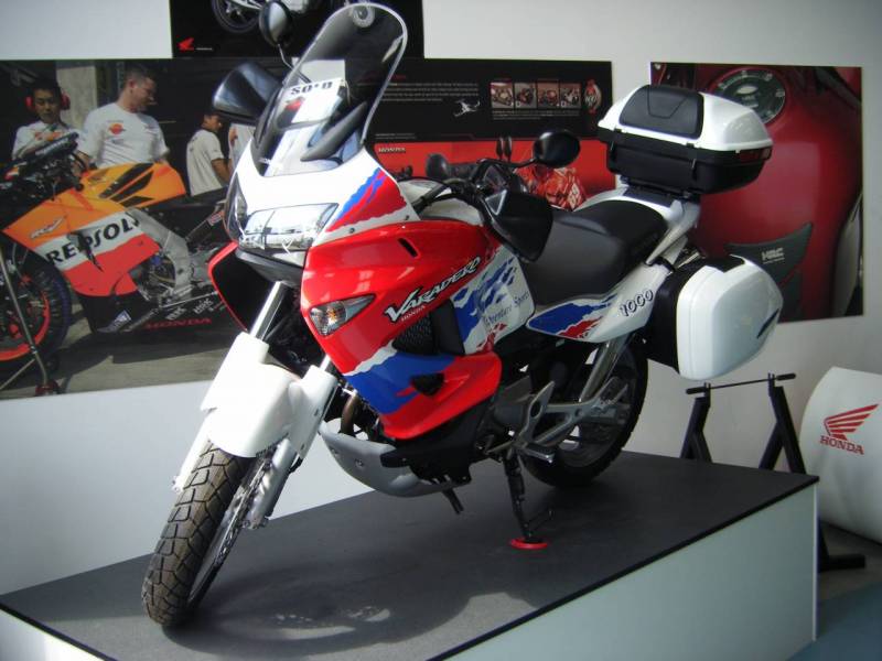 New_Africa_Twin002.jpg